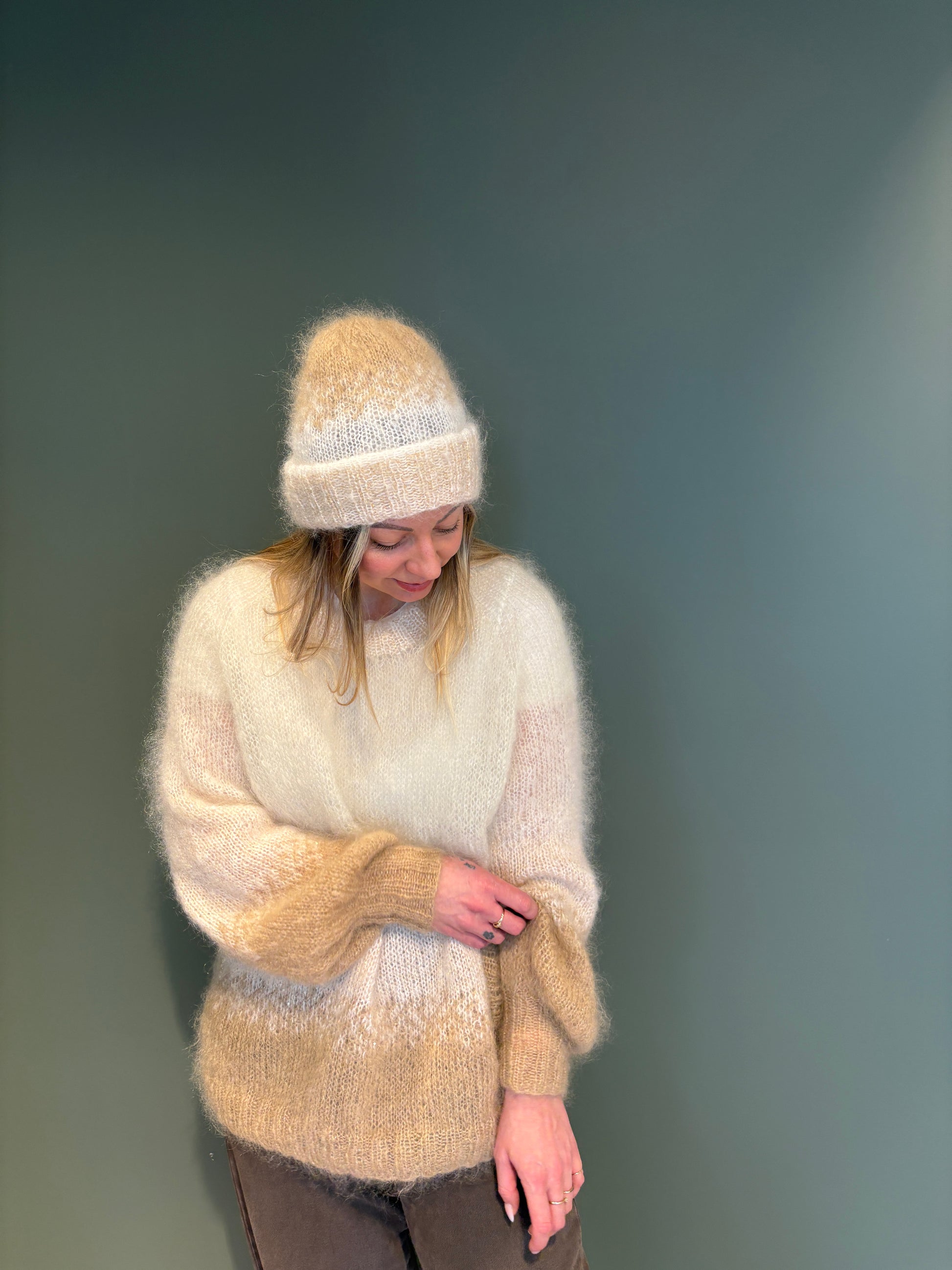 sorbet sunrise sweater raglan