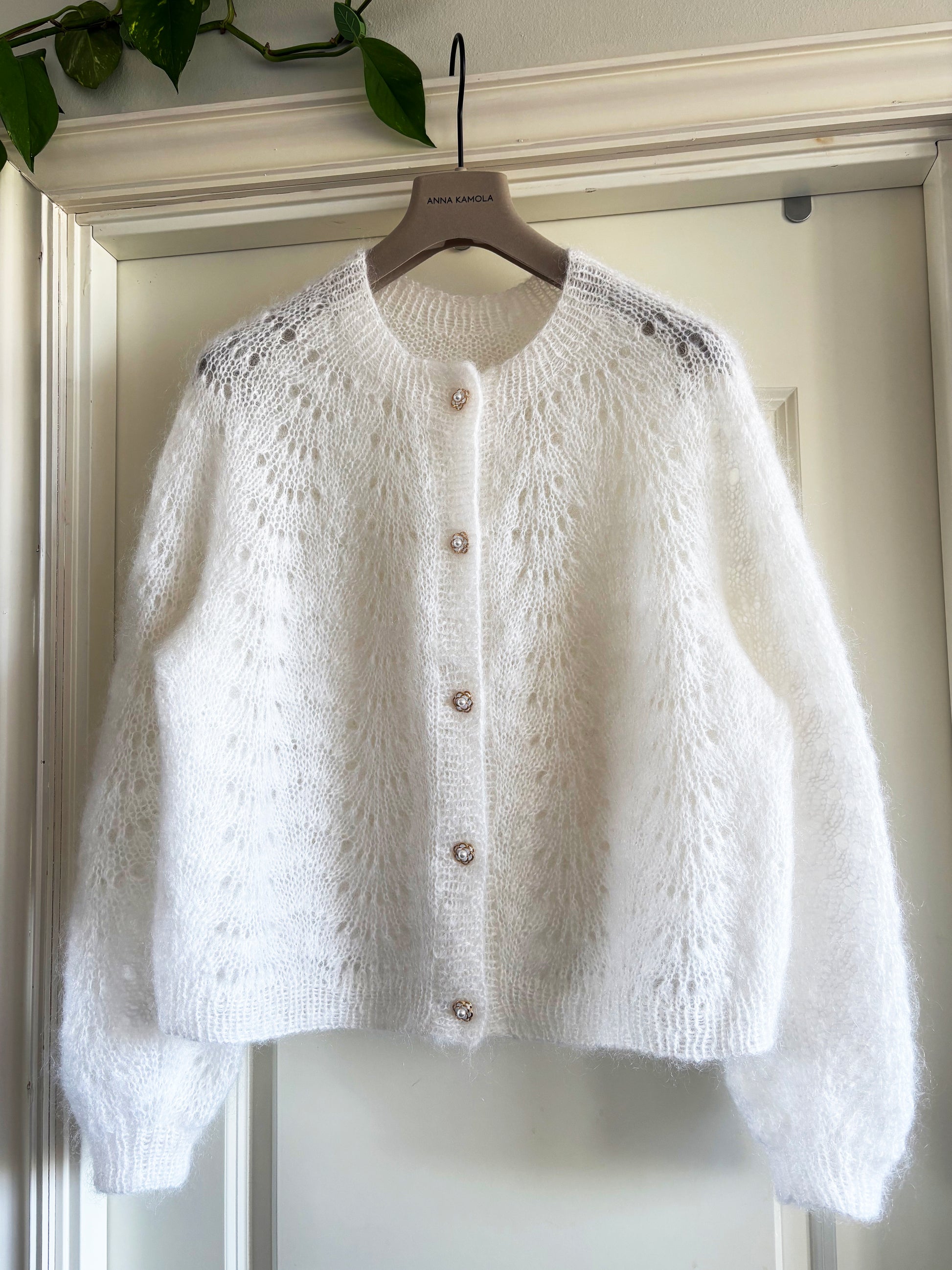spanish waves cardigan